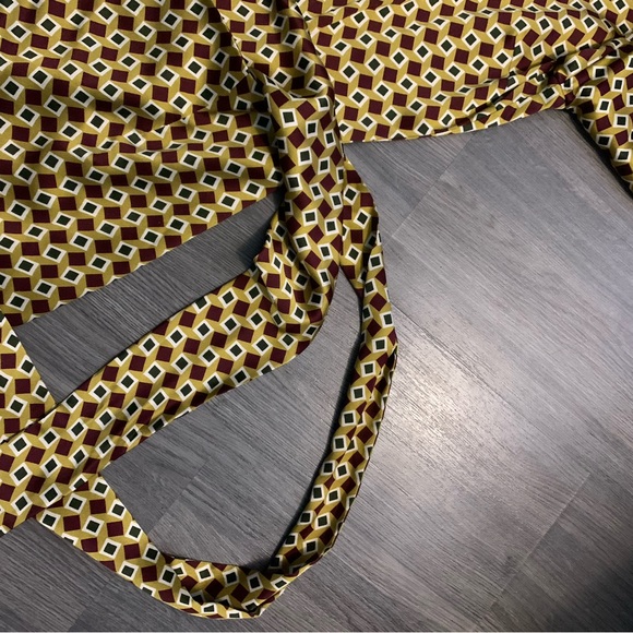 Reformation dress - Picture 8 of 12